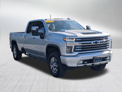 Used 2022 Chevrolet Silverado 3500 High Country w/ Safety Package II AWD/4WD image 7