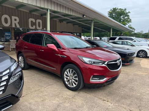 Used 2019 Buick Enclave Essence FWD image 5