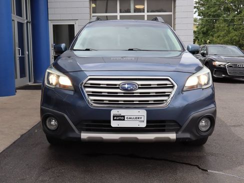 Used 2017 Subaru Outback 2.5i Limited w/ Popular Package #5 AWD/4WD image 7