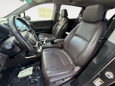 Used 2019 Honda Odyssey EX-L image 10