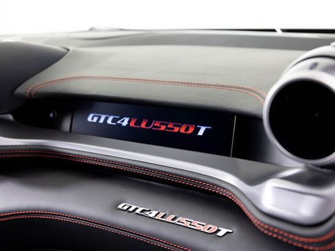 Certified 2019 Ferrari GTC4Lusso T RWD image 43