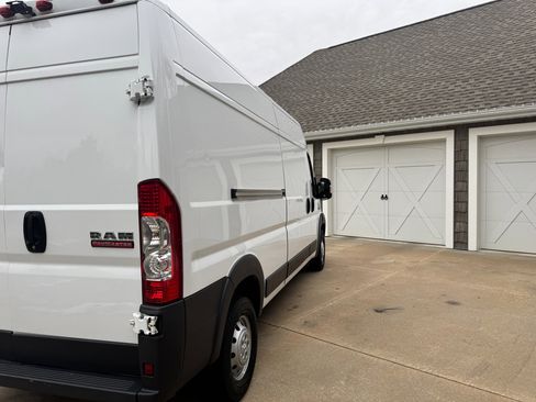 Used 2017 RAM ProMaster 2500 image 39