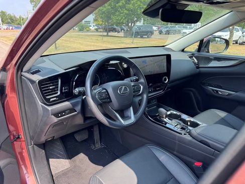 Certified 2025 Lexus NX 350 AWD w/ Premium Package image 10