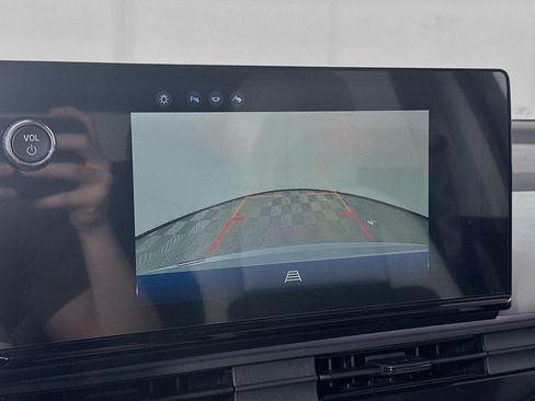 Used 2025 Honda Prologue Touring image 15