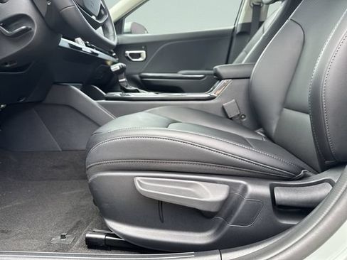 New 2026 Kia K4 EX FWD image 24