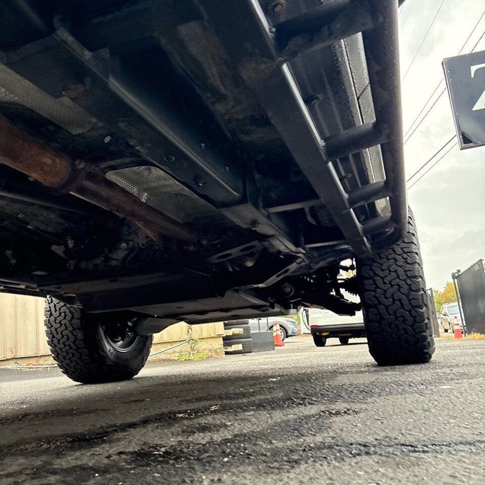 Used 2021 Toyota Tacoma TRD Off-Road w/ Technology Package AWD/4WD image 38