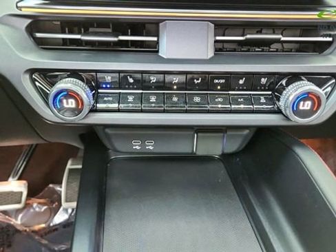 Used 2024 Acura ZDX Type S image 49