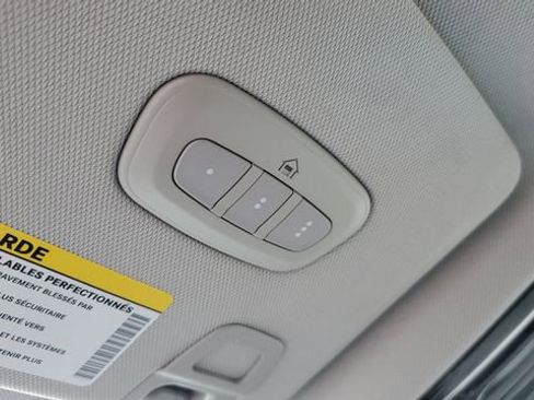 Certified 2022 Jeep Grand Cherokee Overland w/ Advanced Protech Group III image 8