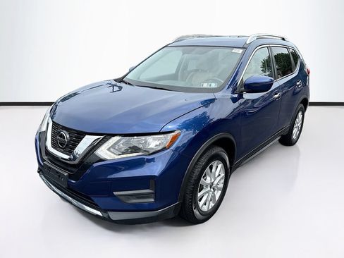 Used 2020 Nissan Rogue SV AWD/4WD image 3