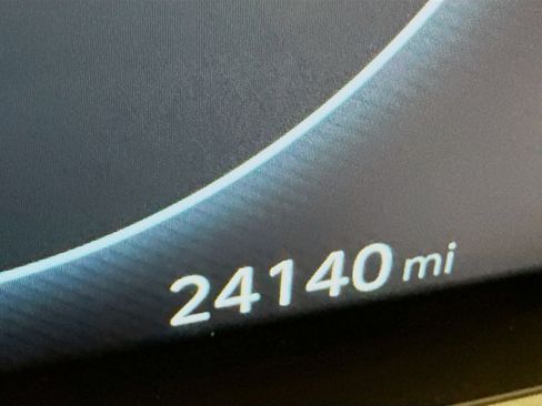 Used 2023 Hyundai Ioniq 6 SEL image 19