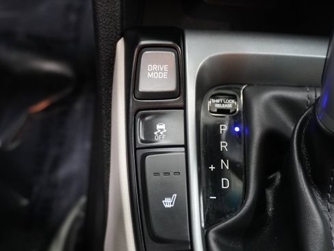 Used 2020 Hyundai Veloster Turbo Ultimate image 18