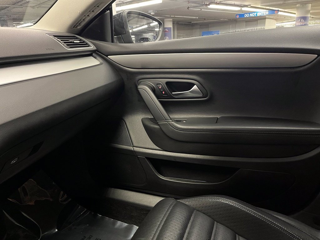 Used 2012 Volkswagen CC Sport FWD image 24