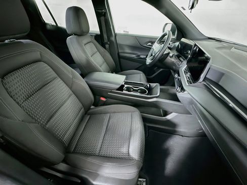 Used 2025 Chevrolet Equinox LT AWD/4WD image 31