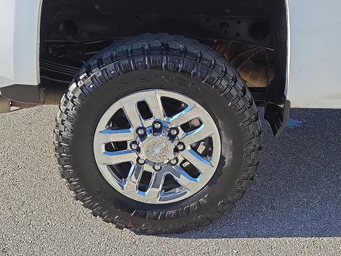 Used 2018 Chevrolet Silverado 2500 LT w/ LT Fleet Convenience Package image 7