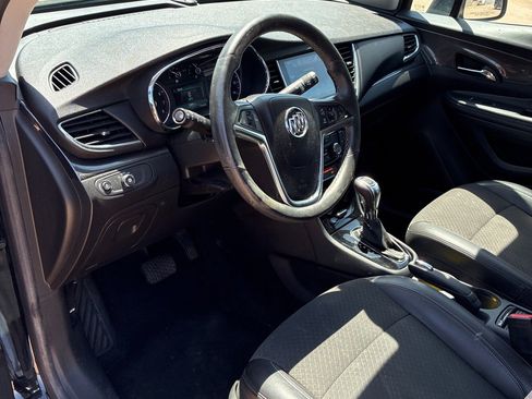 Used 2018 Buick Encore Preferred FWD image 9