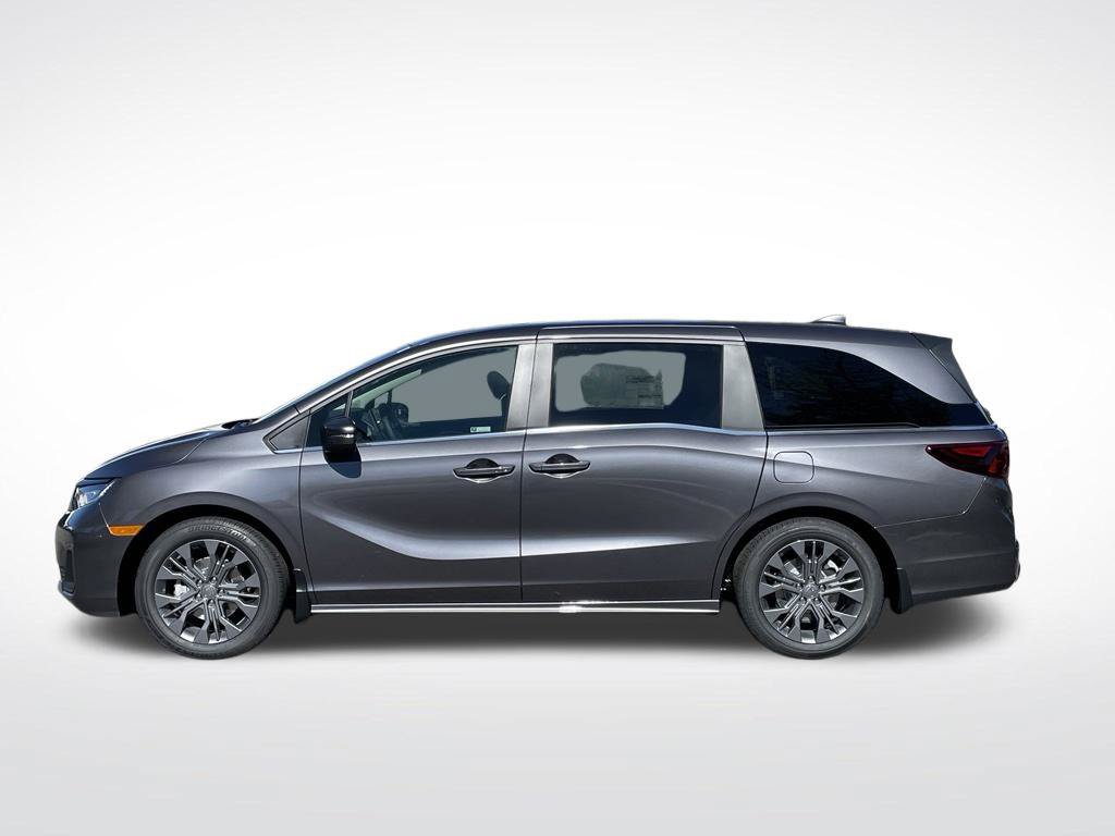 New 2027 Honda Odyssey Touring image 2