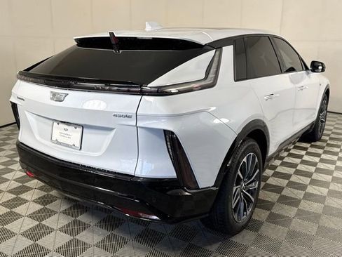 New 2026 Cadillac Lyriq Sport RWD image 7