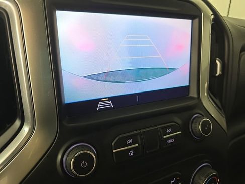 Used 2020 Chevrolet Silverado 1500 LT image 18