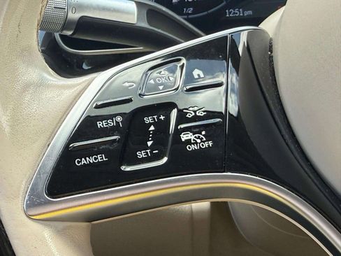Used 2023 Mercedes-Benz S 500 4MATIC image 36