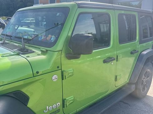 Used 2019 Jeep Wrangler Unlimited Sport S AWD/4WD image 7