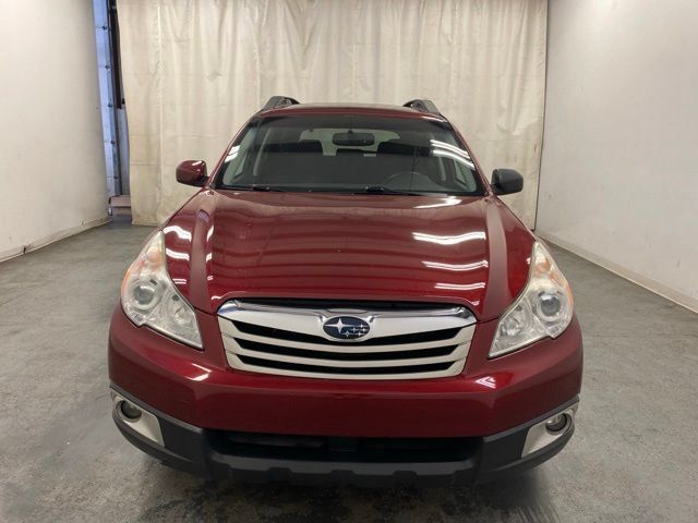 Used 2012 Subaru Outback 2.5i Premium AWD/4WD image 2