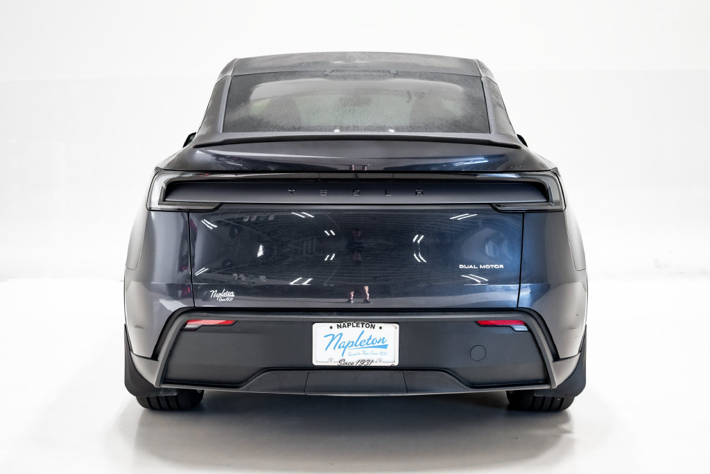 Used 2026 Tesla Model Y Long Range AWD/4WD image 31