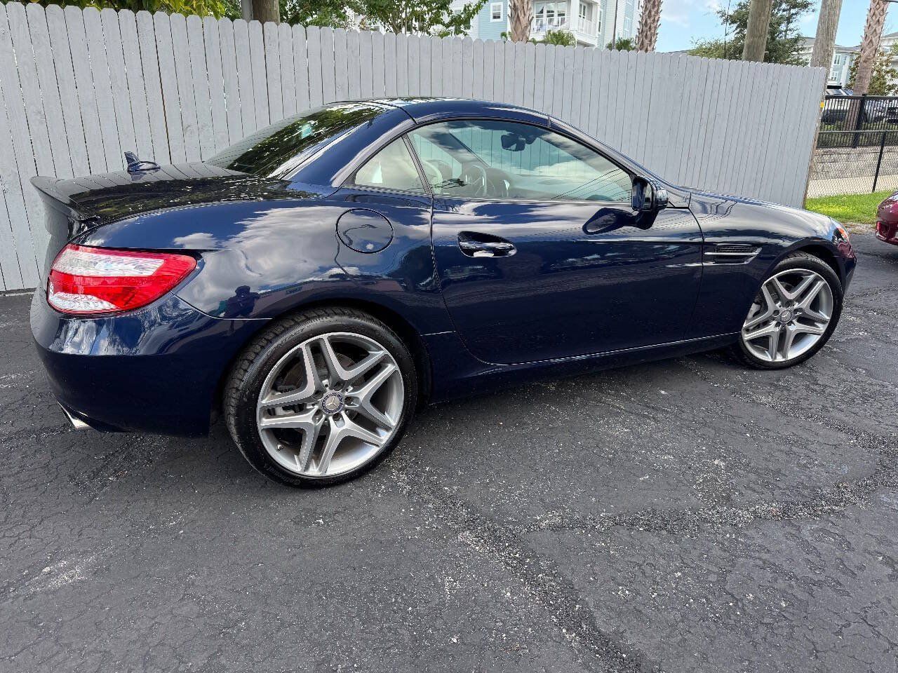 Used 2014 Mercedes-Benz SLK 250 w/ Premium Package image 3