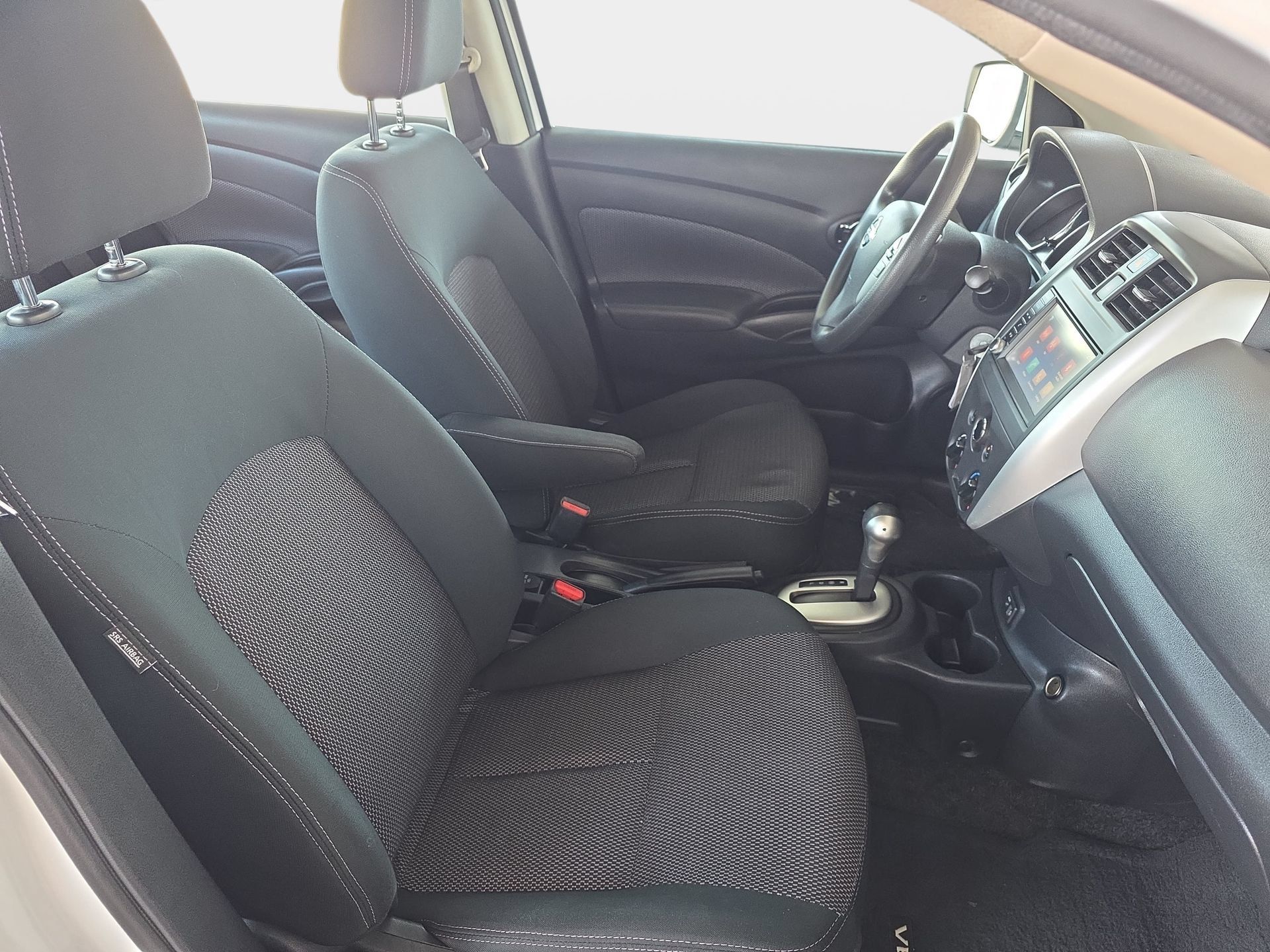 Used 2019 Nissan Versa SV FWD image 10