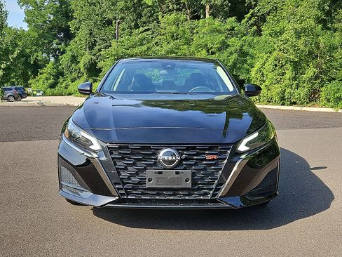 Certified 2024 Nissan Altima 2.5 SR AWD/4WD image 2