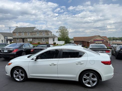 Used 2015 Acura ILX FWD image 4