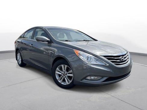 Used 2013 Hyundai Sonata GLS w/ Popular Equipment Pkg image 4