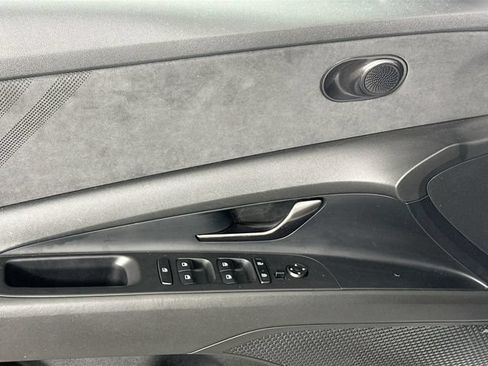 Used 2022 Hyundai Elantra N FWD image 24