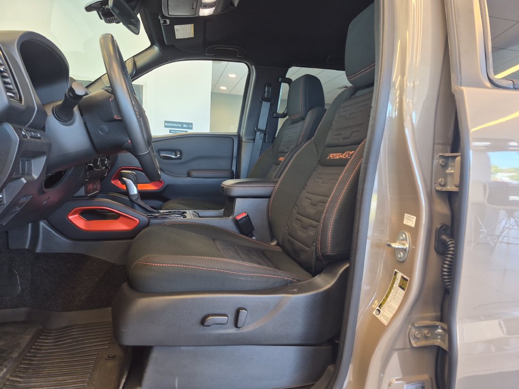 Used 2024 Nissan Frontier PRO-4X w/ Off-Road Protection Package AWD/4WD image 13