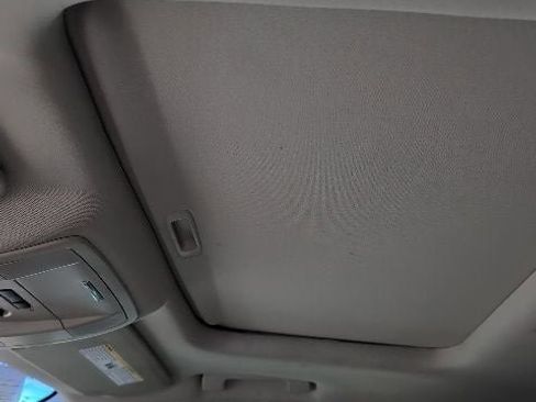 Used 2016 Chevrolet Suburban LTZ AWD/4WD image 26
