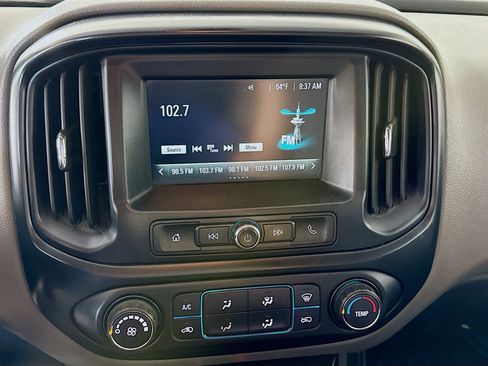 Used 2018 Chevrolet Colorado W/T image 16