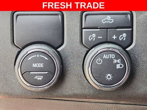 Used 2022 Chevrolet Silverado 1500 LT w/ Protection Package RWD image 20