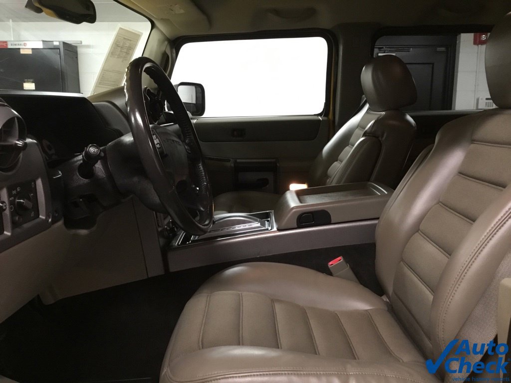 Used 2003 HUMMER H2 w/ Preferred Equipment Group AWD/4WD image 27