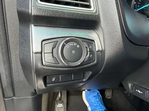 Used 2016 Ford Explorer Limited w/ Equipment Group 301A AWD/4WD image 14