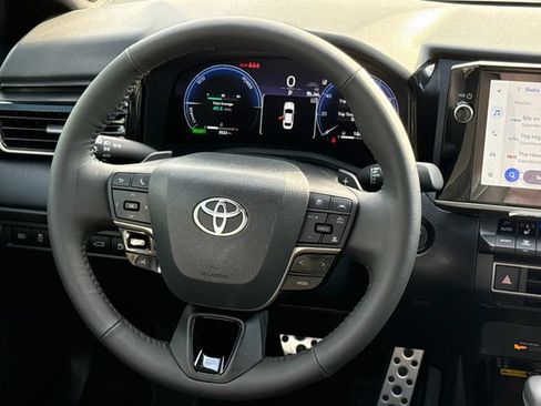 Used 2026 Toyota Camry XSE w/ Premium Package FWD image 13