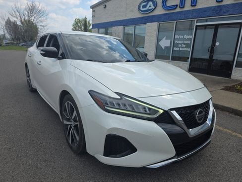 Used 2022 Nissan Maxima SV w/ Floor Mat Group image 2