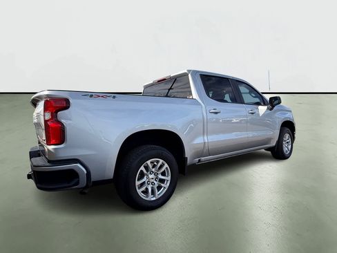 Used 2022 Chevrolet Silverado 1500 RST image 4