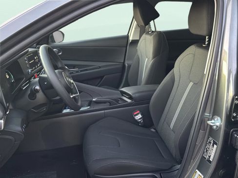 New 2026 Hyundai Elantra SE image 20