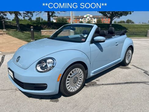 Used 2014 Volkswagen Beetle 2.5 FWD image 14