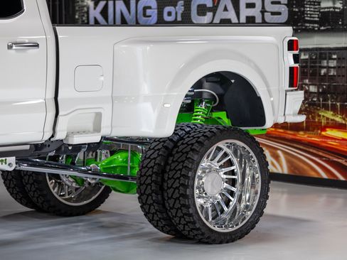 Used 2024 Ford F450 Limited w/ FX4 Off-Road Package AWD/4WD image 14