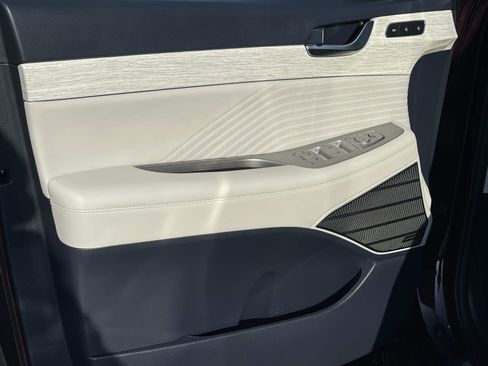 Used 2023 Hyundai Palisade Calligraphy image 20