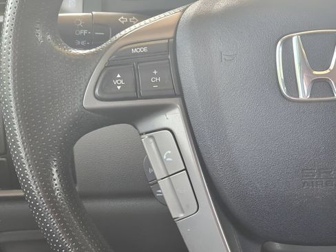 Used 2013 Honda Odyssey LX image 6