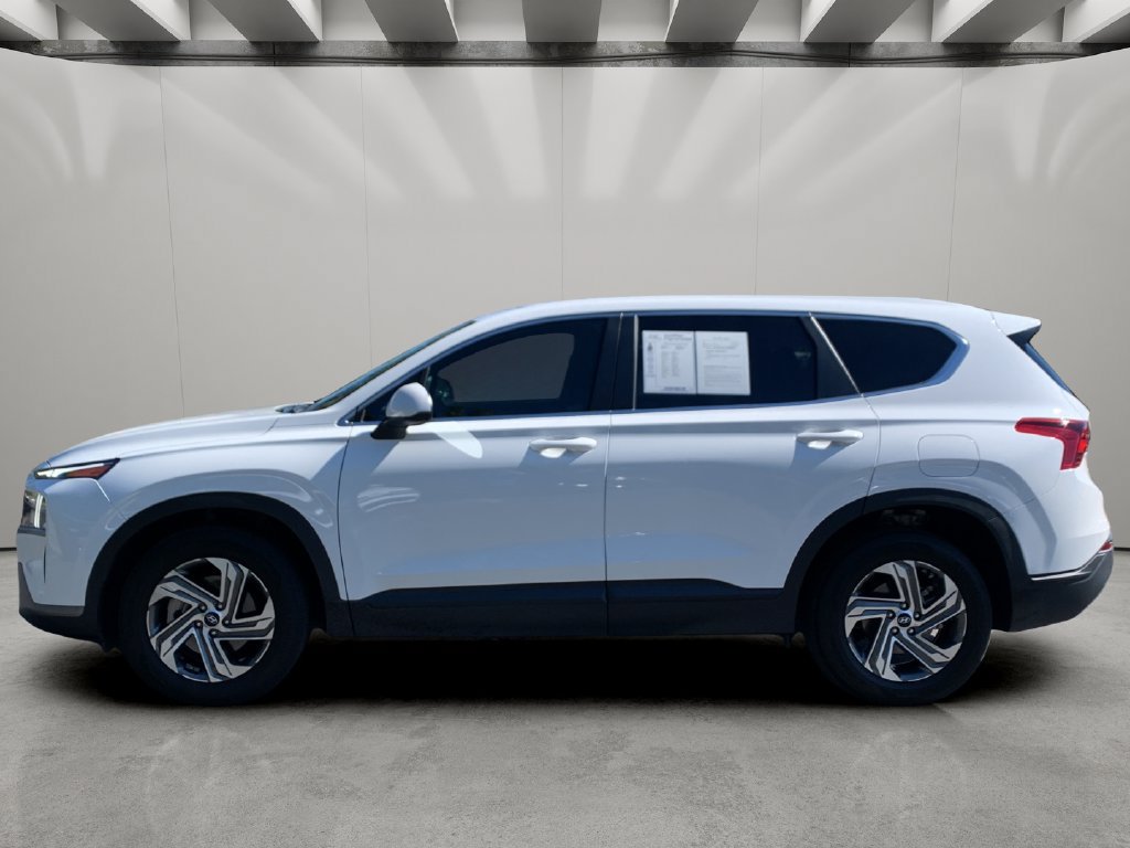 Certified 2023 Hyundai Santa Fe SE FWD image 2