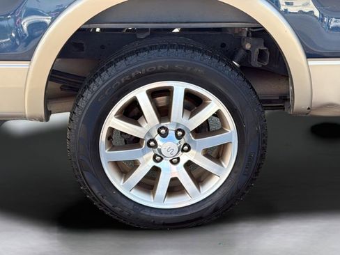 Used 2014 Ford F150 King Ranch w/ King Ranch Luxury Package RWD image 18