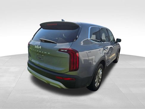 Used 2022 Kia Telluride LX FWD image 8