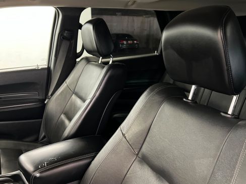 Used 2021 Dodge Durango SXT AWD/4WD image 17